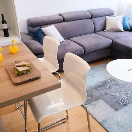 Apartman Leona 4*, Kantrida Рийека Екстериор снимка