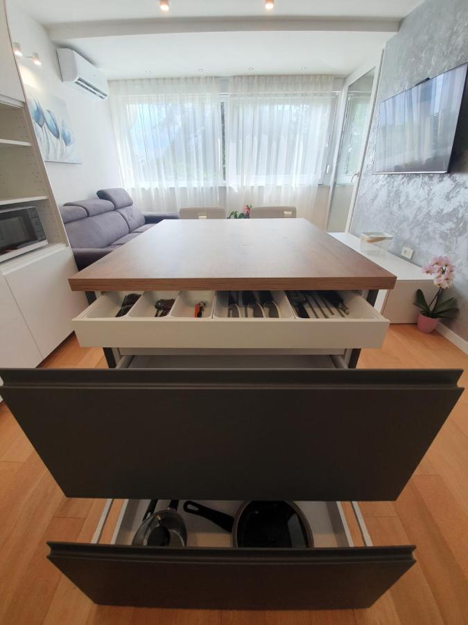 Apartman Leona 4*, Kantrida Рийека Екстериор снимка